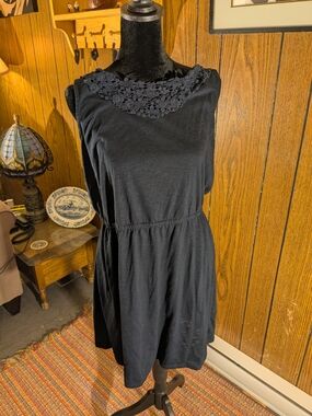 Navy Floral Crochet Yoke Dress